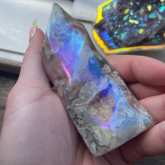 Showing - Picture 6 of 16